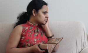 financial anxiety tips for women - sipping thoughts 1