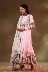 ethnic outfits under 15K for wedding season - sipping thoughts 6