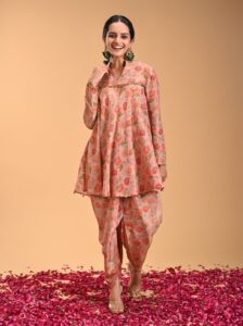 ethnic outfits under 15K for wedding season - sipping thoughts 4