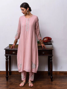 ethnic outfits under 15K for wedding season - sipping thoughts 12