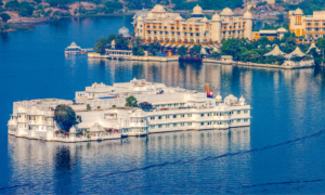 Travel destination in India for luxury - sipping thoughts